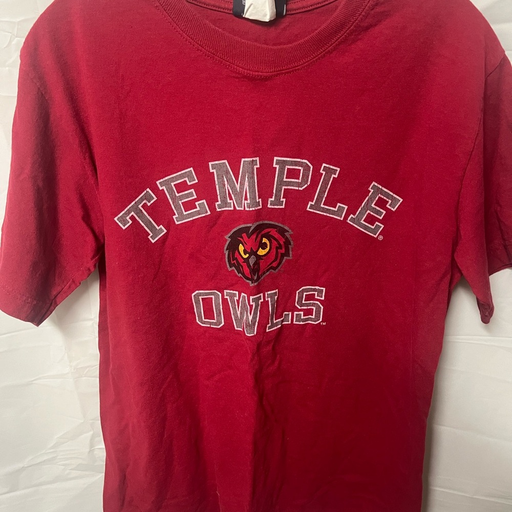 Jansport Temple Classic Red T-Shirt